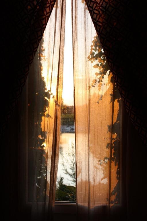 Maison D'Hotes L'Arbre Rouge Génissac 部屋 写真
