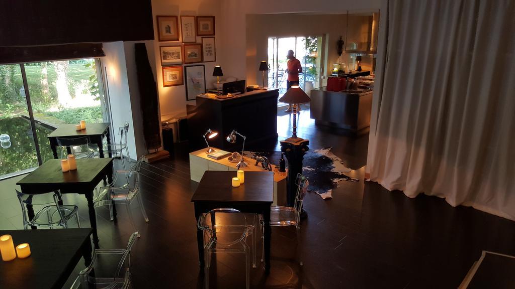 Maison D'Hotes L'Arbre Rouge Génissac エクステリア 写真